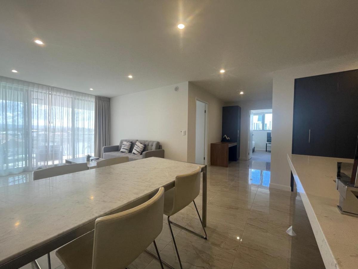 Serenity Surfers Paradise Голд-Кост Екстер'єр фото