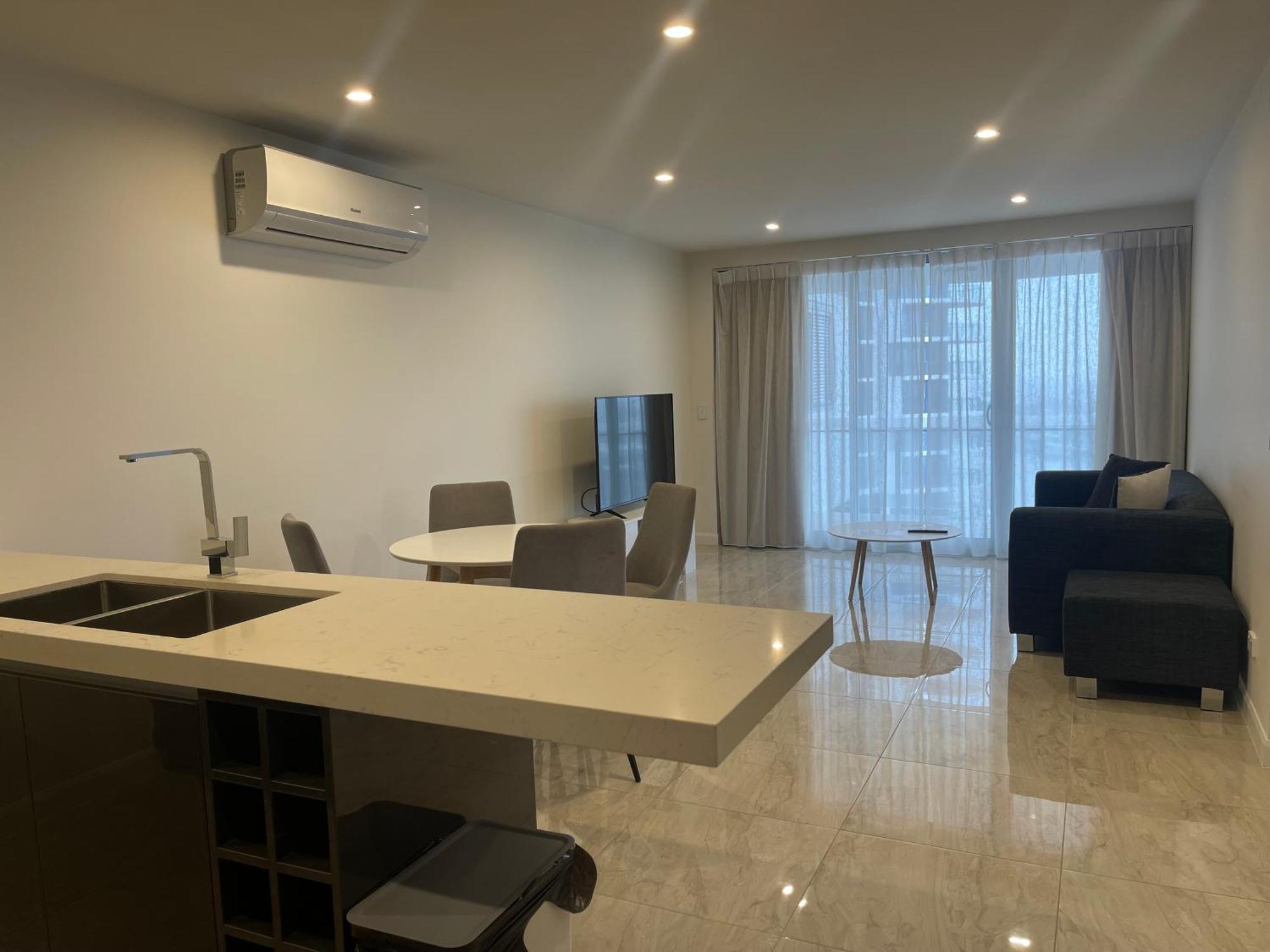 Serenity Surfers Paradise Голд-Кост Екстер'єр фото